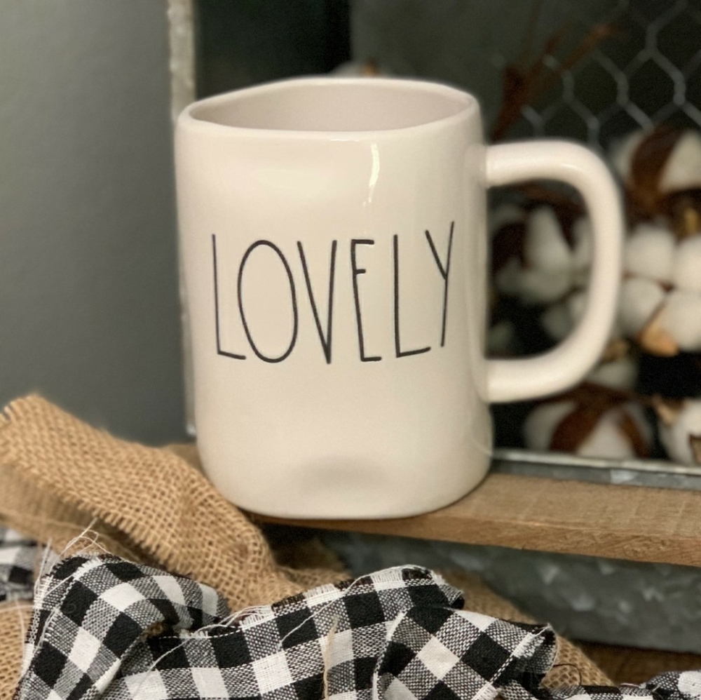 Rae dunn mug
